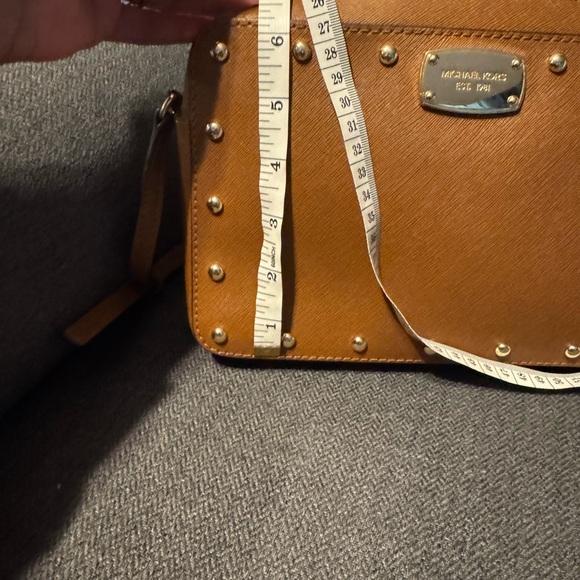 Michael Kors Tan Crossbody Bag - Picture 6 of 8